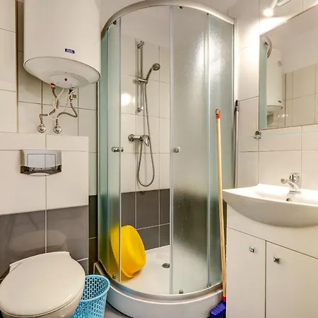 Poddabek- Basen Kryty, Sauna, Animacje Dla Dzieci , Malpi Gaj, Baseny Na Dachu ポッドンビエ