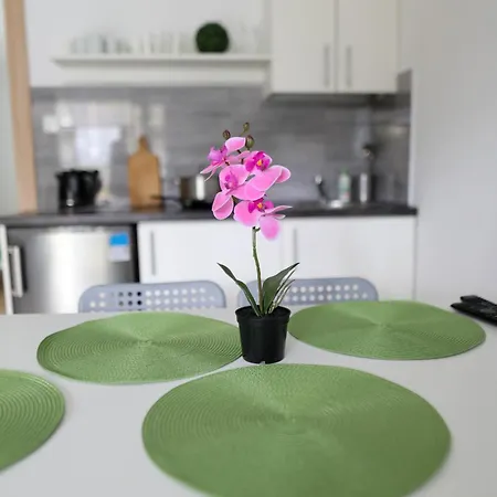 Poddabek- Basen Kryty, Sauna, Animacje Dla Dzieci , Malpi Gaj, Baseny Na Dachu פודאובי