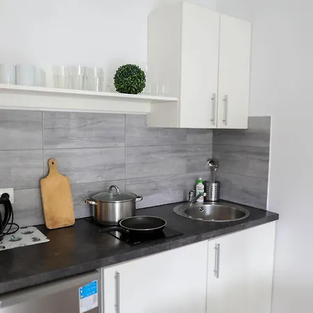 Poddabek- Basen Kryty, Sauna, Animacje Dla Dzieci , Malpi Gaj, Baseny Na Dachu ポッドンビエ