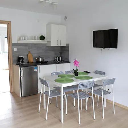 דירה Poddabek- Basen Kryty, Sauna, Animacje Dla Dzieci , Malpi Gaj, Baseny Na Dachu *