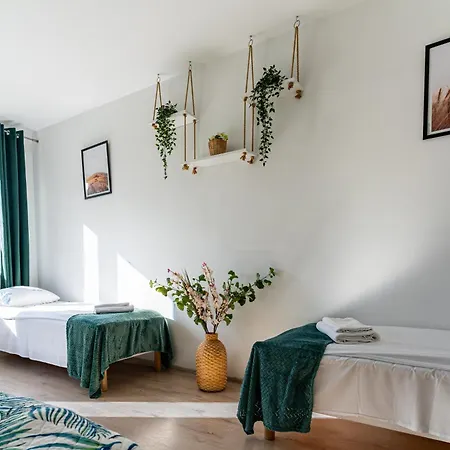 Poddabek- Basen Kryty, Sauna, Animacje Dla Dzieci , Malpi Gaj, Baseny Na Dachu Apartmán *