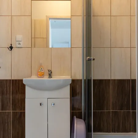 Poddabek- Basen Kryty, Sauna, Animacje Dla Dzieci , Malpi Gaj, Baseny Na Dachu Apartmán Poddąbie