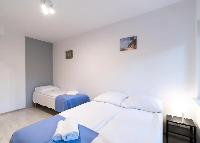 Poddabek- Basen Kryty, Sauna, Animacje Dla Dzieci , Malpi Gaj, Baseny Na Dachu * Poddąbie