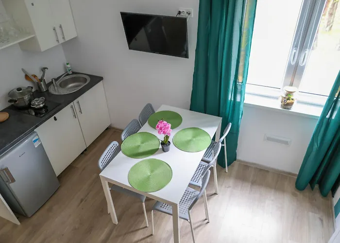 Lägenhet Poddabek- Basen Kryty, Sauna, Animacje Dla Dzieci , Malpi Gaj, Baseny Na Dachu