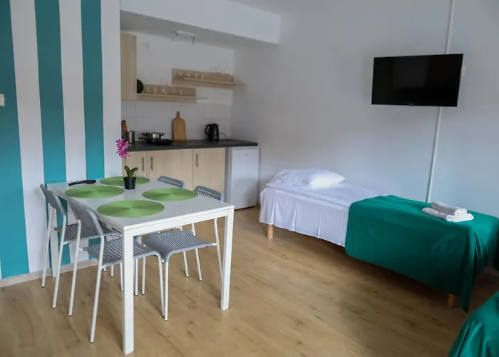 Poddabek- Basen Kryty, Sauna, Animacje Dla Dzieci , Malpi Gaj, Baseny Na Dachu Poddąbie